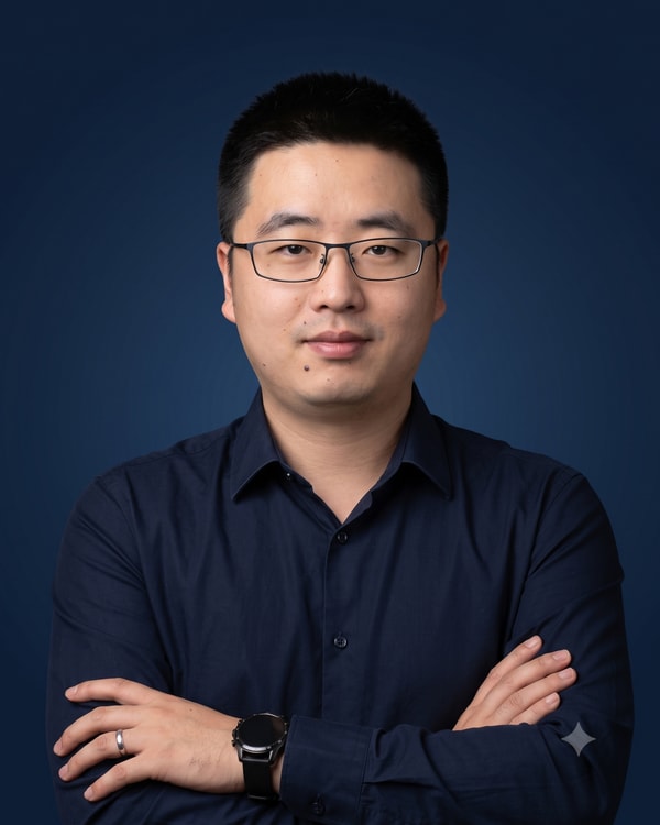 Portrait of Jianshe Feng